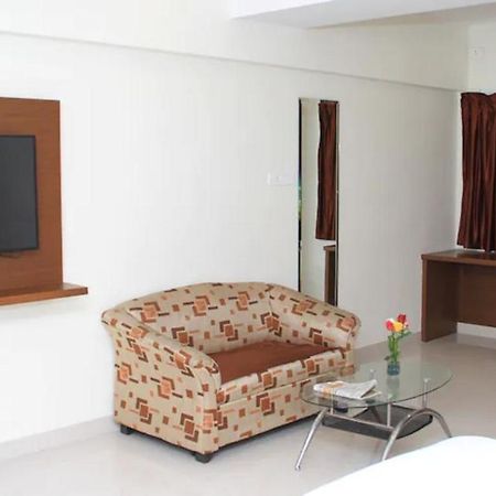 A And M Rooms And Residences Chennai Exterior foto
