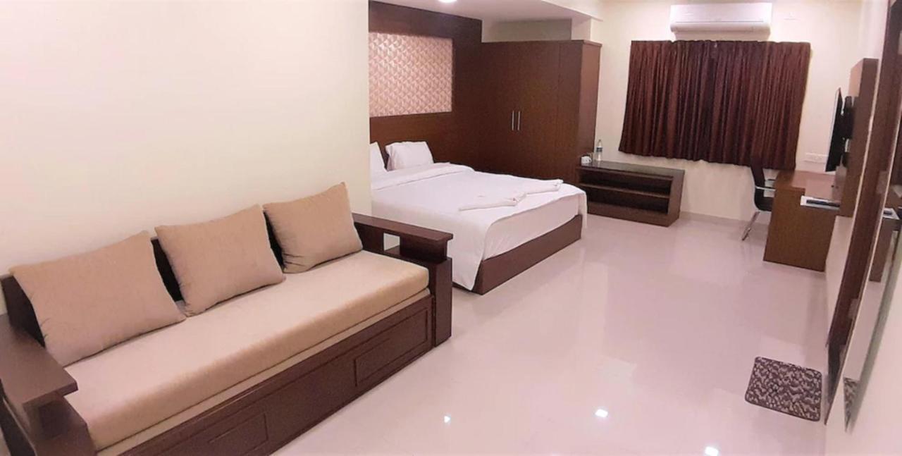 A And M Rooms And Residences Chennai Exterior foto